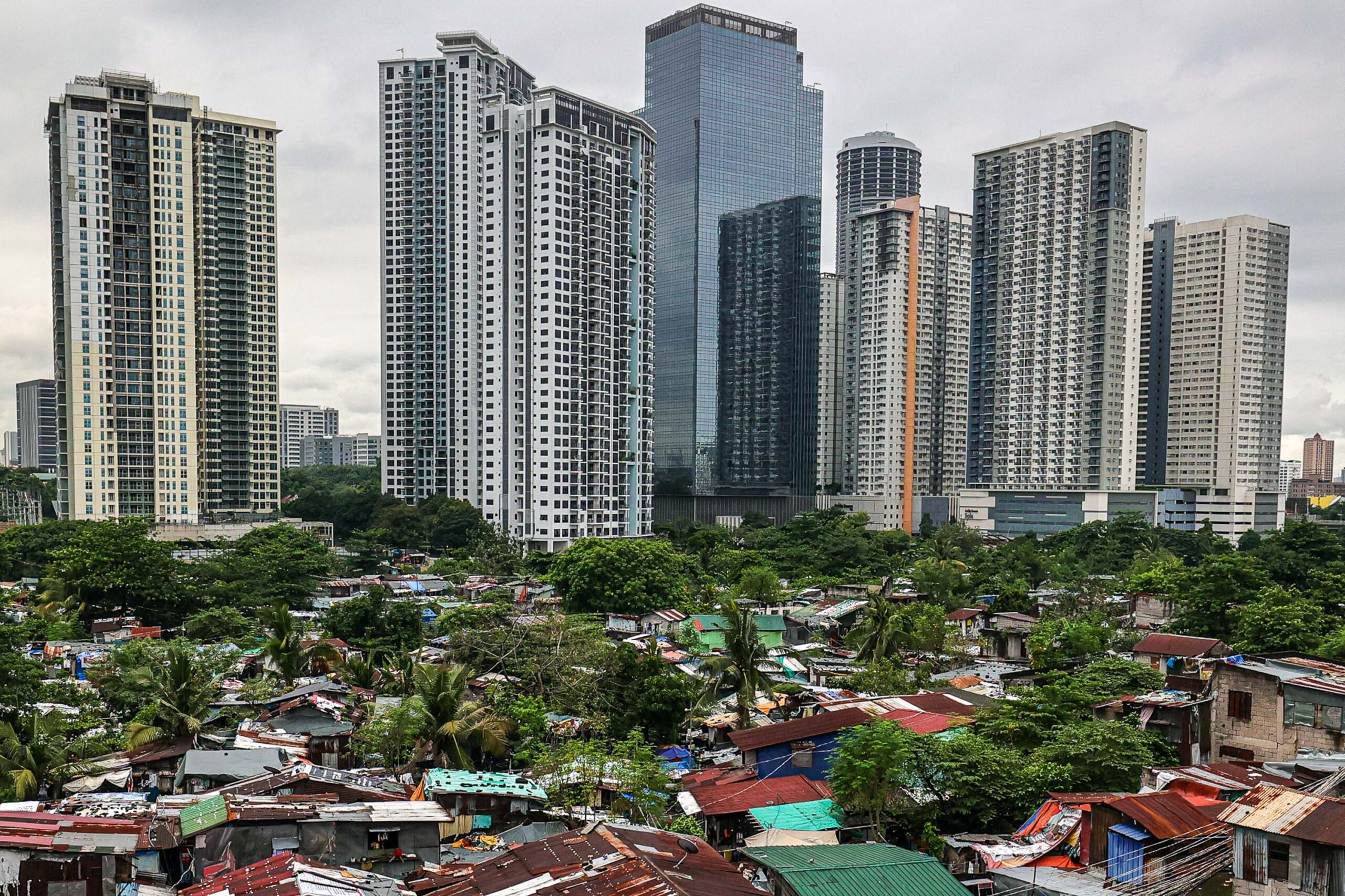 Philippine income disparities challenge regional stability assumptions