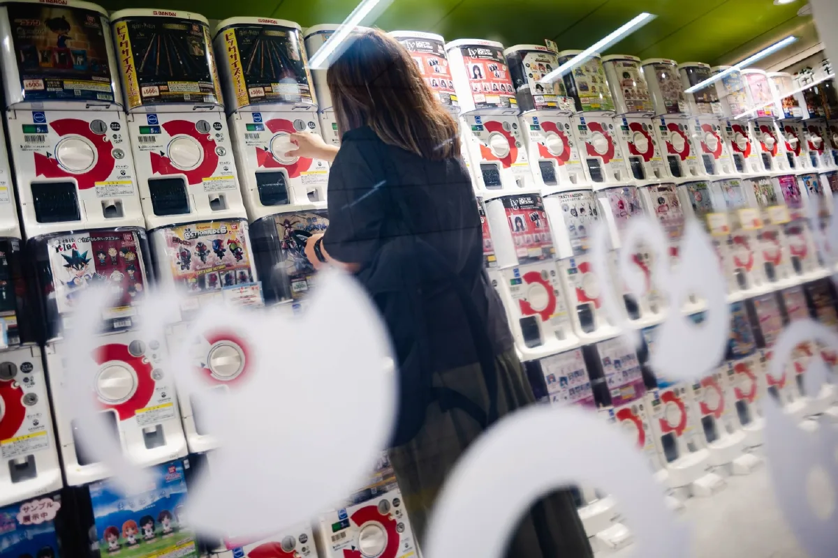 Capsule Toys and the Quiet Shift in Consumption