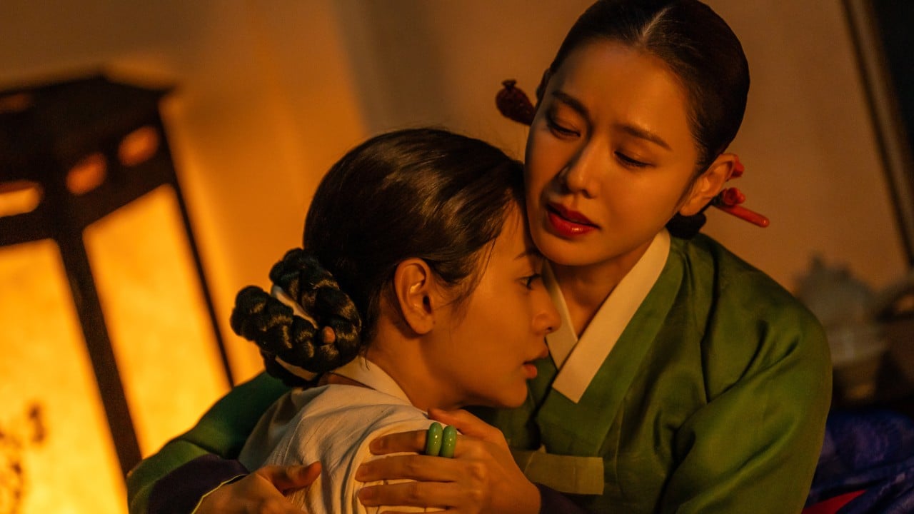 Historic Korean narratives re-examined through a Western lens