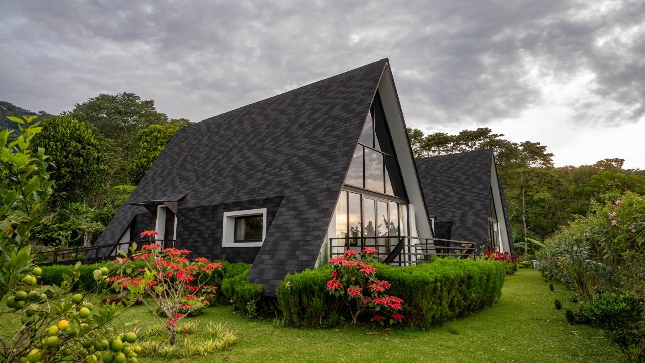 Hong Kong's High Life Seeks Cooler Climes: A Bali Retreat Reflects Shifting Aspirations