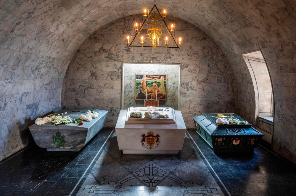 A Nordic King's Farewell, and Asia's Future Tombs