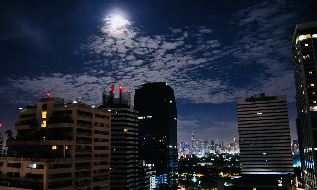 Bangkok moonshoot