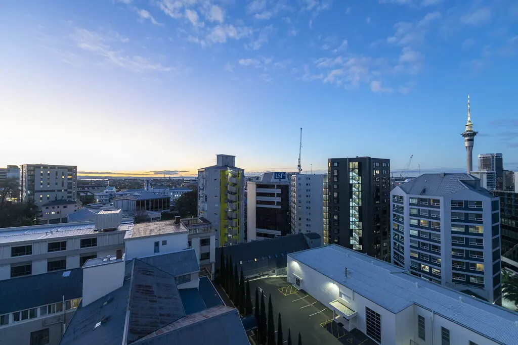 New View (Queen St, Auckland City)