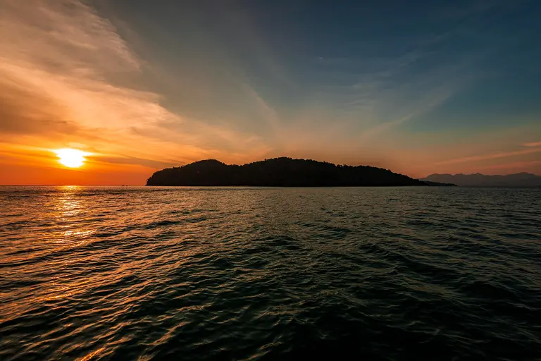 Avante Private Sunset Cruise. Langkawi Island.