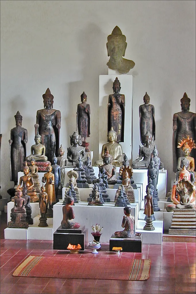Le panthéon bouddhique (Musée national du Cambodge, Phnom Penh)