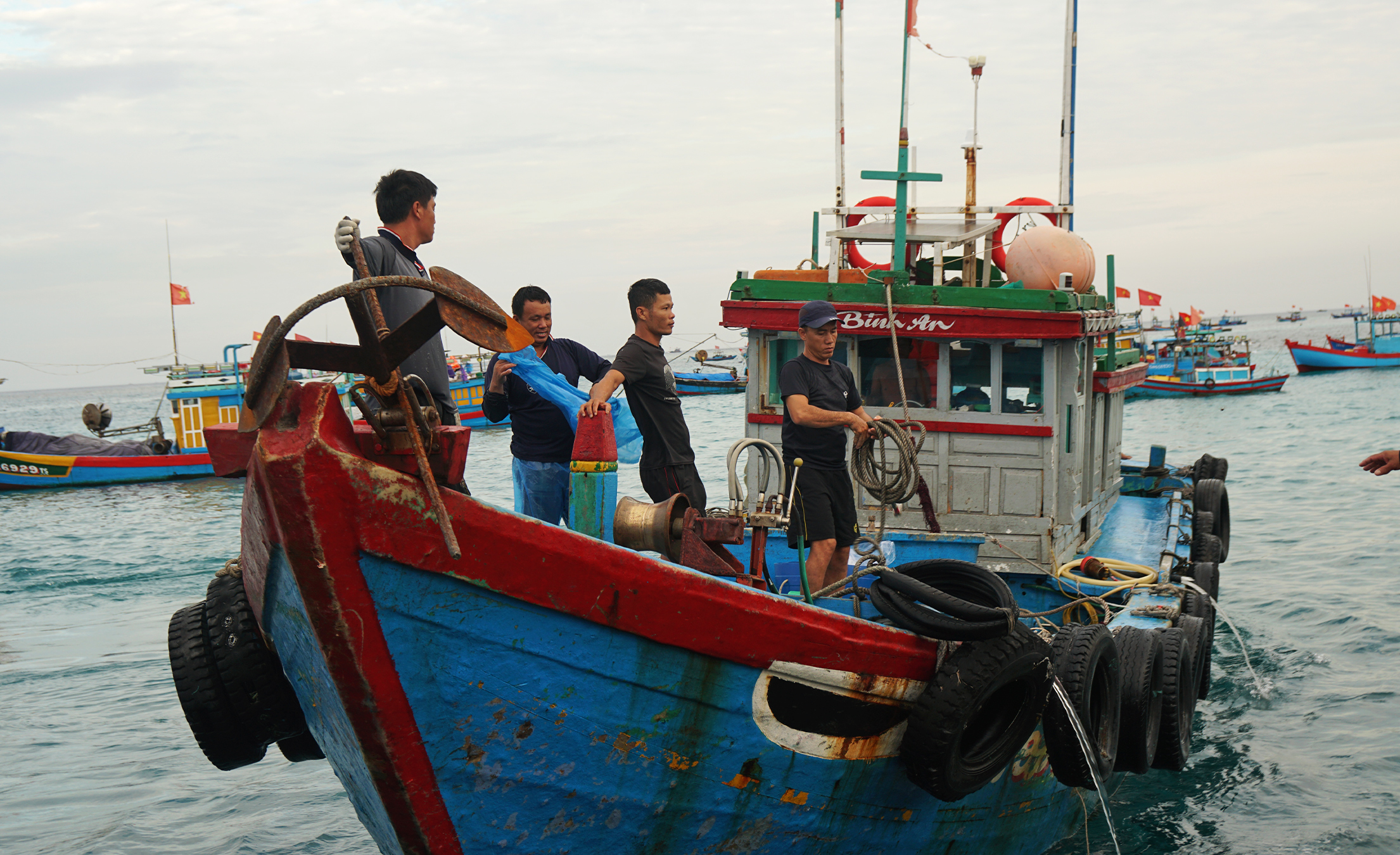 Fuel Costs and Shrinking Catches Drive Asia-Pacific Fishers Ashore, Reshaping Coastal Economies