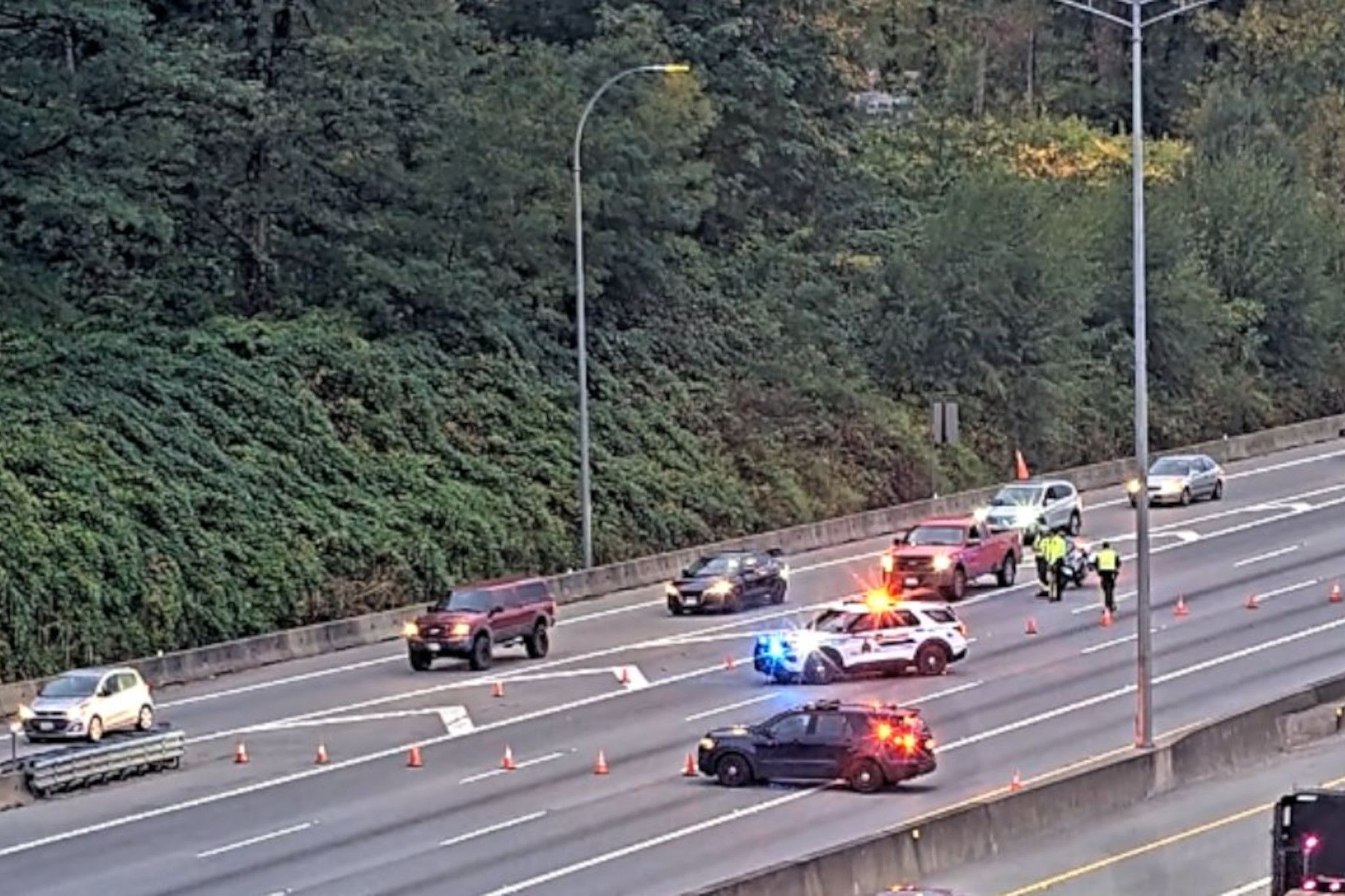 Highway disruption in Vancouver exposes fragility of food supply networks