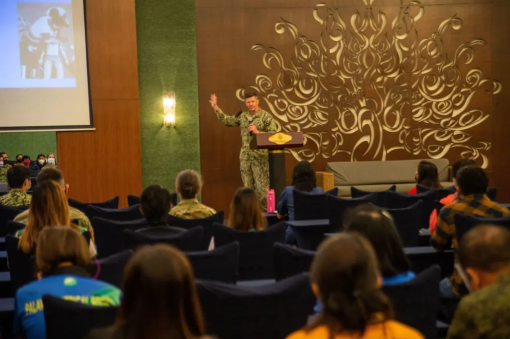 Palawan Medical Society and Pacific Partnership 2022 Medical Symposium 220730-N-AU520-1018
