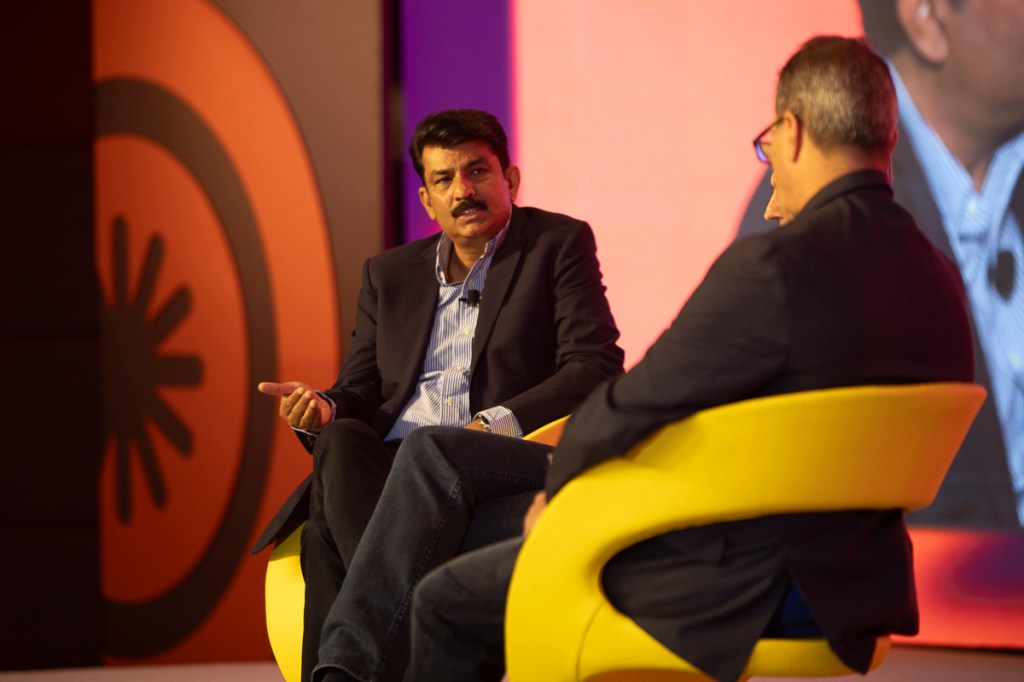 MakeMyTrip Pivots Inland as Flight Yields Tighten