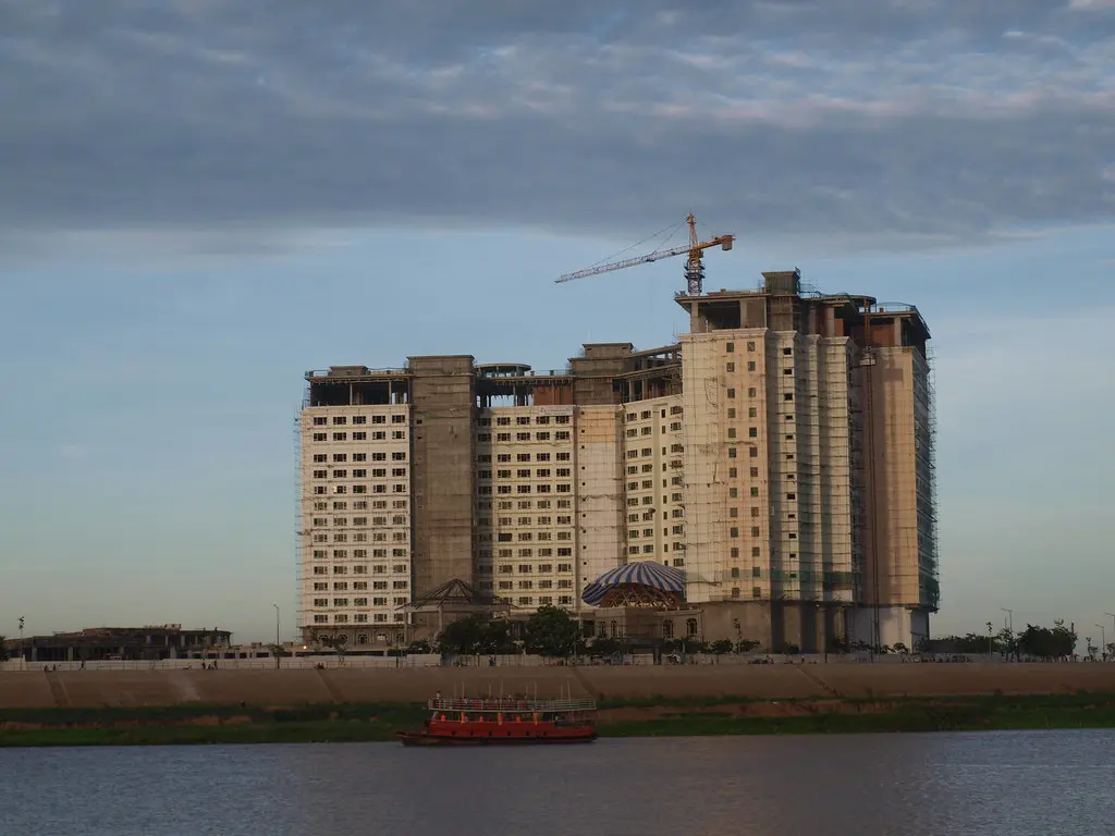 Phnom Penh Boat Tour 19 Big Hotel Construction Site